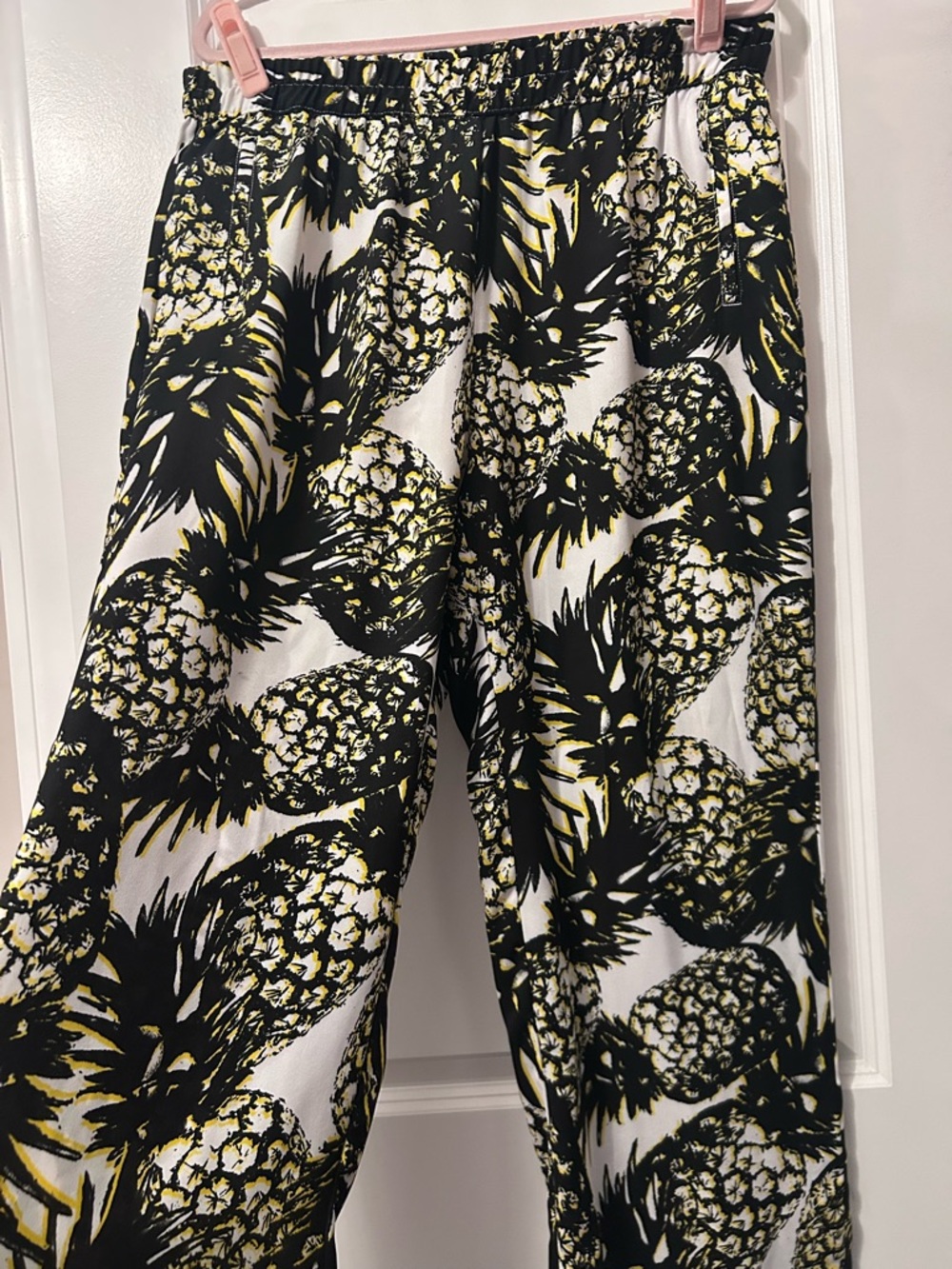 Worthington Pineapple Print Black & White wide leg Bottoms